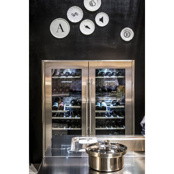 Edelstahl-Weinkühlschrank 128 cm breit, 200 cm hoch